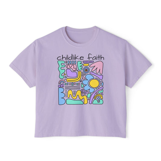 Childlike Faith Damen Boxy T-Shirt