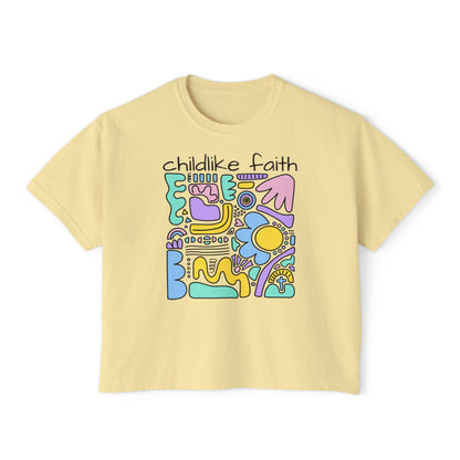 Childlike Faith Damen Boxy T-Shirt